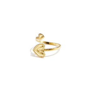 Ring with adjustable hearts