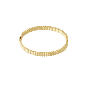 Structured bangle